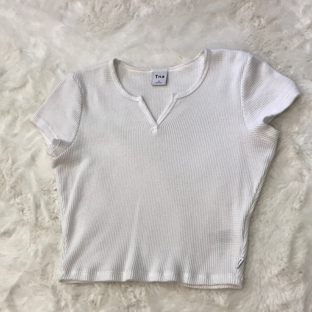 Aritzia TNA Cropped Thermal Baby Tee